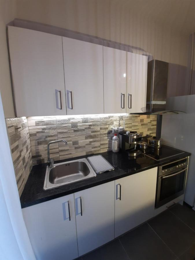 Athens City Center Apartment Next To Metro & Close To Acropolis Εξωτερικό φωτογραφία